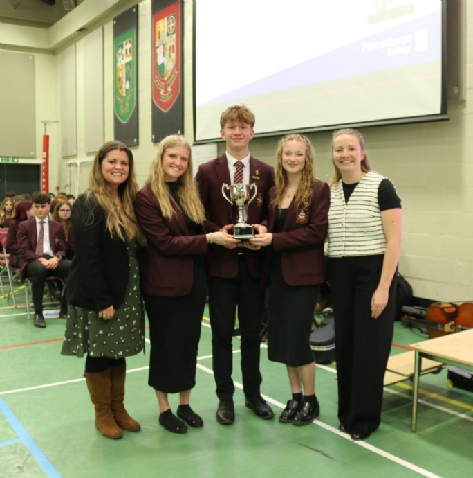News &raquo; Marvellous More Claim The House Cup